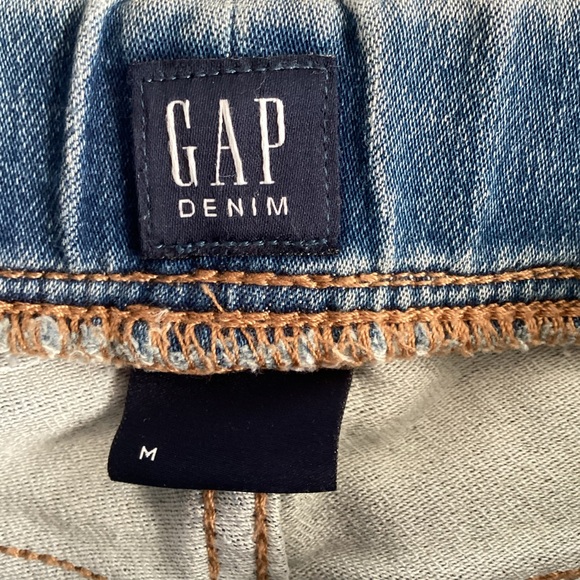 GAP Kid’s Denim Skirt - Picture 3 of 4